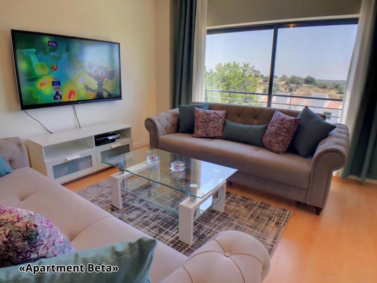 Apartment Beta - 2 Bedrooms, Private Rooftop Patio With Hot Tub, Bbq And View Ferragudo  Exterior photo