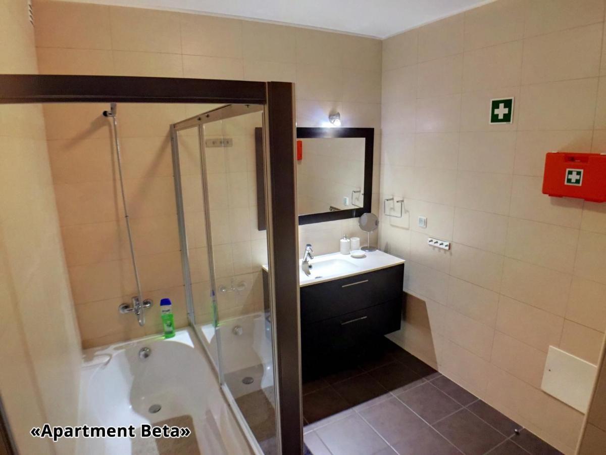 Apartment Beta - 2 Bedrooms, Private Rooftop Patio With Hot Tub, Bbq And View Ferragudo  Exterior photo