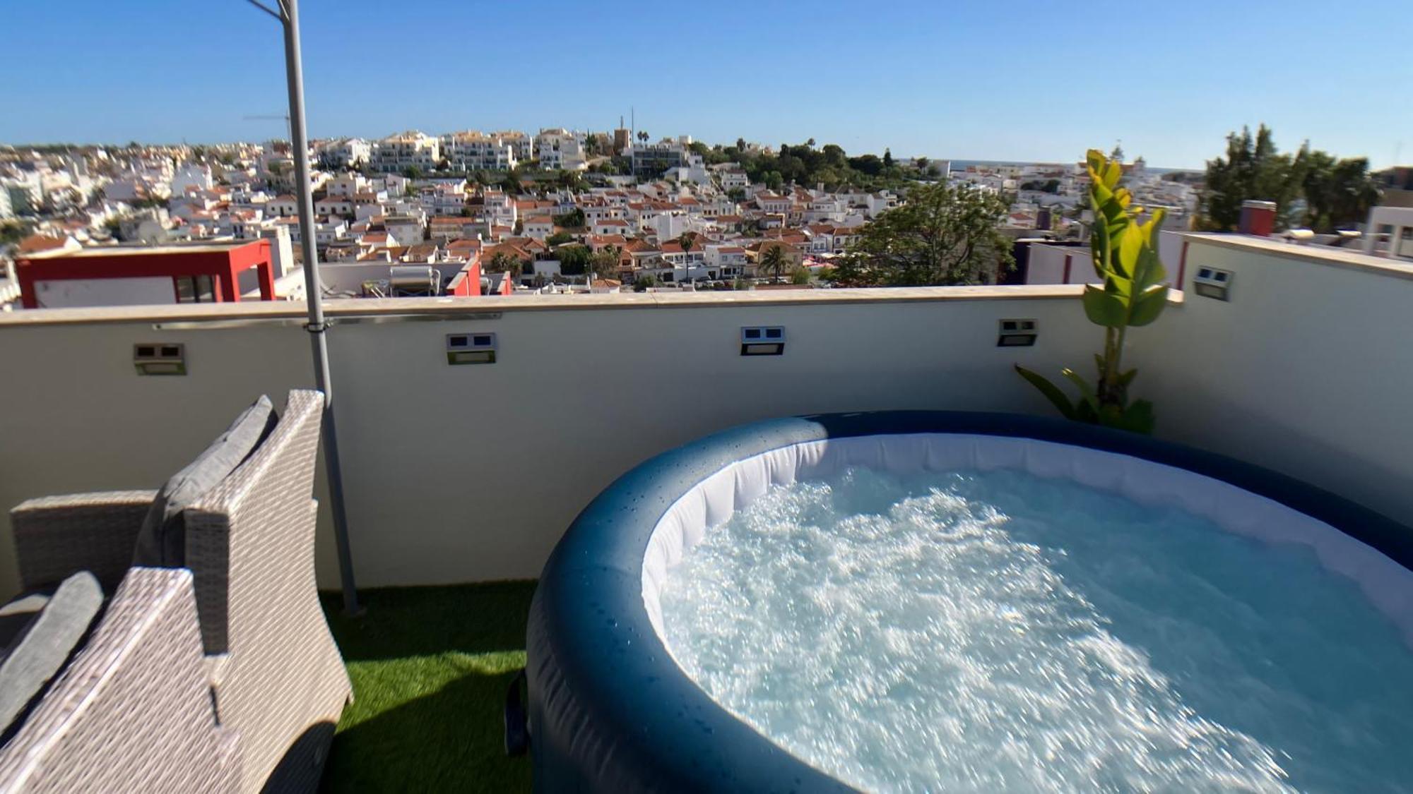 Apartment Beta - 2 Bedrooms, Private Rooftop Patio With Hot Tub, Bbq And View Ferragudo  Exterior photo
